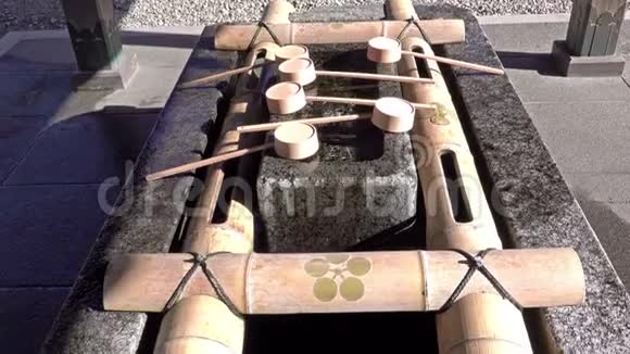 金泽山神社水浴馆进行仪式净化视频的预览图