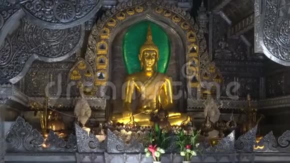 在佛寺斯里素芬银寺泰国清迈视频的预览图