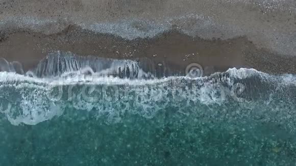 海边的海浪视频的预览图