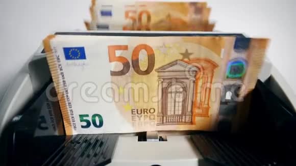 欧元钞票通过计数装置流通视频的预览图