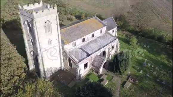 废弃的教堂视频的预览图