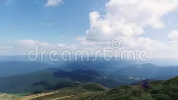 从Hoverla山Timeelapse乌克兰喀尔巴阡山的景色视频的预览图