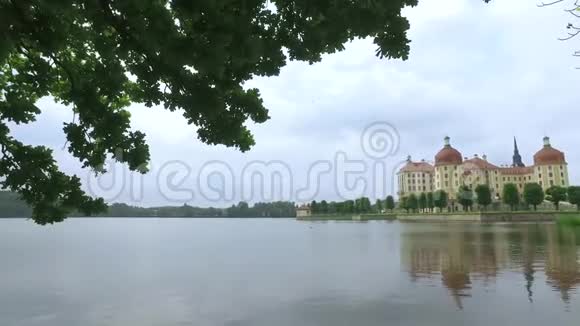 德国莫里茨堡城堡视频的预览图