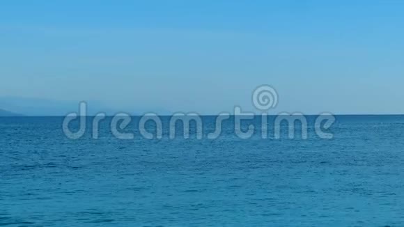 地中海沿岸静止水域旅行背景视频的预览图