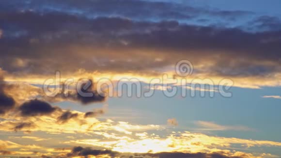 4K永恒落日金蓝橙紫天空云景时间流逝超高清视频的预览图