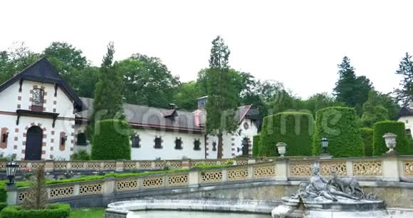 兰泽提加腾的赫米斯维利亚宫奥地利维也纳附近的旧建筑视频的预览图