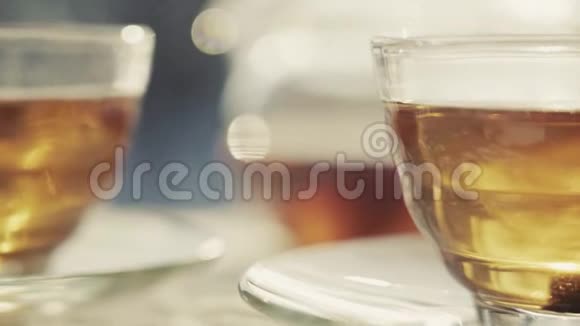茶对静物的可变聚焦视频的预览图