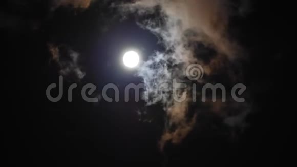 满月云夜天视频的预览图