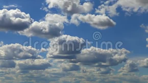 云和天空视频的预览图