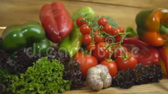 番茄辣椒大蒜等蔬菜视频的预览图