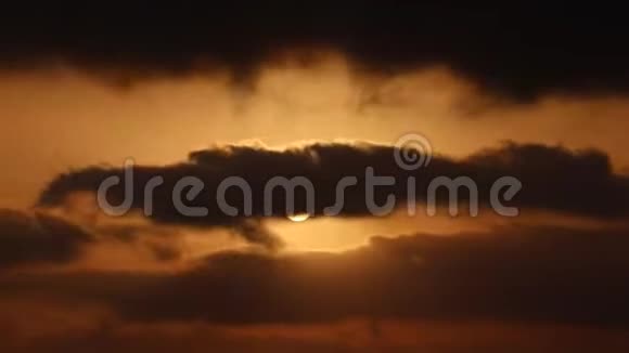 福尔特文图拉日出和云层的时间流逝视频的预览图