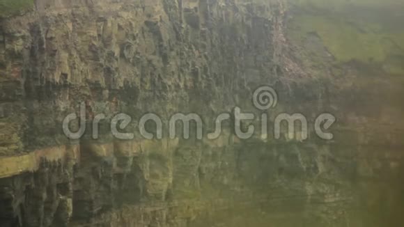 爱尔兰悬崖的墙视频的预览图