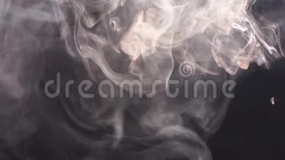 彩色亚克力云抽象烟爆动画视频的预览图
