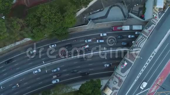曹宝洛布拉齐尔5月3日2018年城市中心汽车立交的空中景观视频的预览图