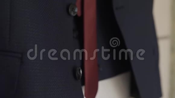 时尚时尚夹克与领带特写视频的预览图