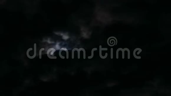 夜空中月亮的时间流逝视频的预览图