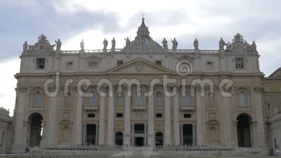 圣彼得大教堂在梵蒂冈视频的预览图