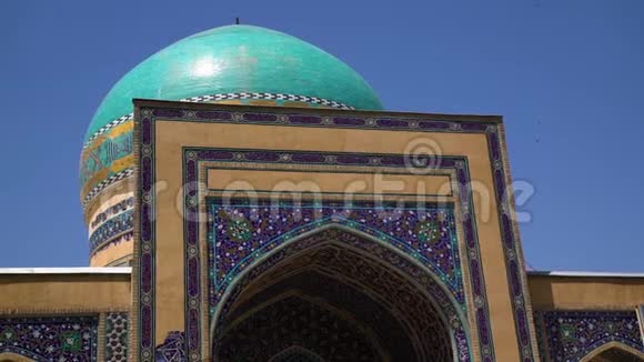 赫拉特的蓝色清真寺视频的预览图