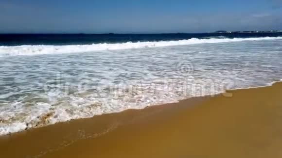 太平洋海浪翻滚澳大利亚视频的预览图