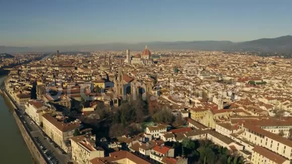 佛罗伦萨城的空中拍摄意大利托斯卡纳视频的预览图