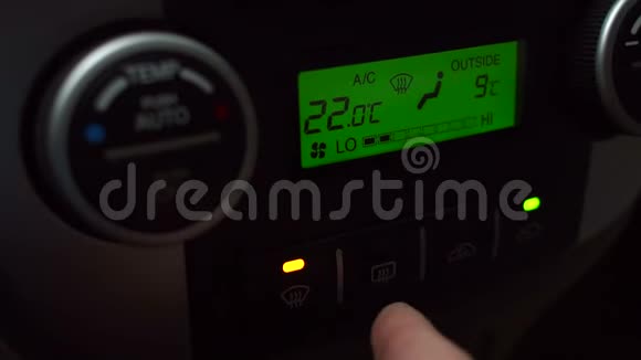 汽车空调系统中驾驶员手调温度控制视频的预览图