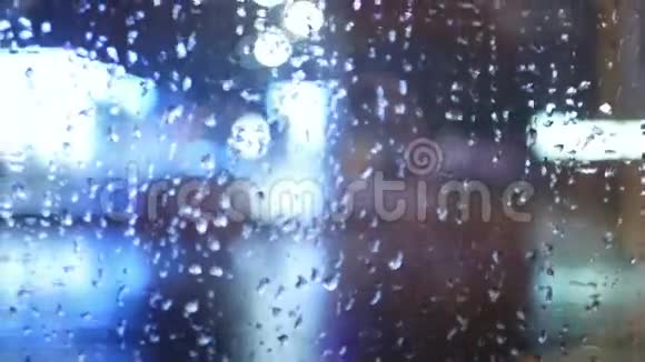 窗户雨夜视频的预览图