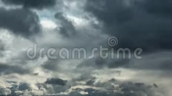 4K时间推移风暴云视频的预览图