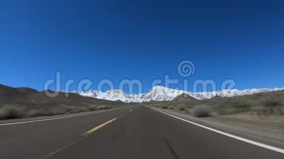 穿越内华达山脉视频的预览图
