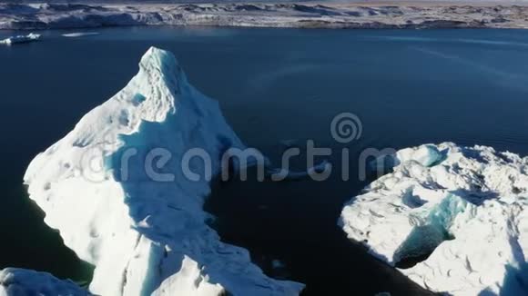 冰山湖冰岛冰川海滩冰湖视频的预览图