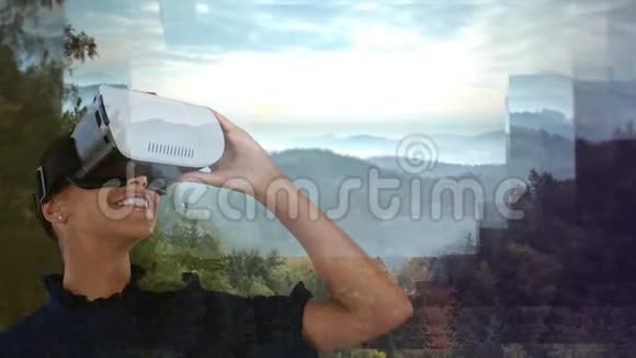 女用VR观看森林景观视频的预览图
