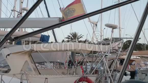 码头游艇发电用风力发电机视频的预览图