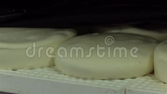 奶油奶酪视频的预览图