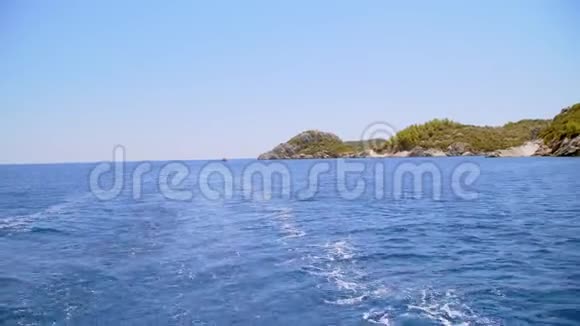 海船尾的景色视频的预览图
