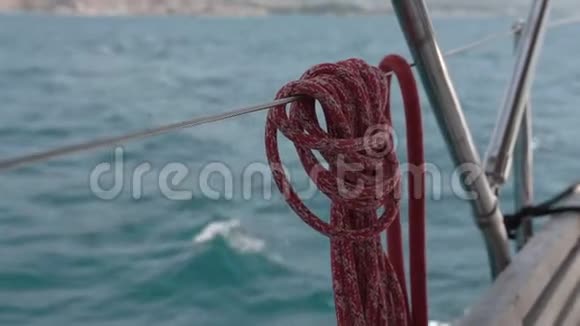 船舶航行板上的系缆视频的预览图