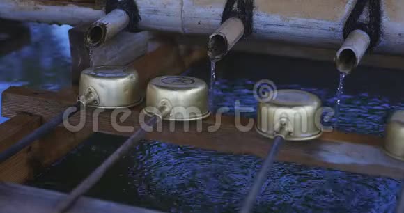 东京赤壁鸿蒙寺净化槽洗手视频的预览图