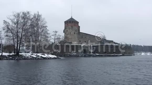 奥拉夫林纳城堡三月下午芬兰萨文林纳视频的预览图