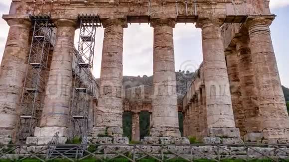 意大利西西里岛塞斯提塔古希腊神庙遗址考古遗址视频的预览图