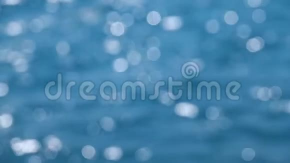 波克背景与水的运动快关门慢动作视频的预览图