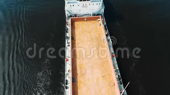 现代白色货运船视频的预览图