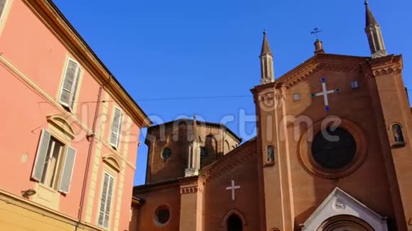 博洛尼亚圣马蒂诺教堂意大利埃米莉亚罗马尼亚视频的预览图