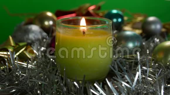 圣诞桶蜡烛视频的预览图