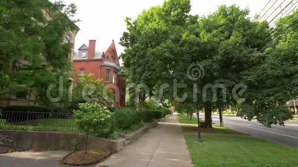 路易斯维尔老城美丽的老宅美国路易威登2019年6月14日视频的预览图