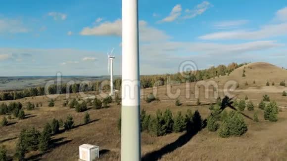 工作风塔的视图生态能源生产视频的预览图