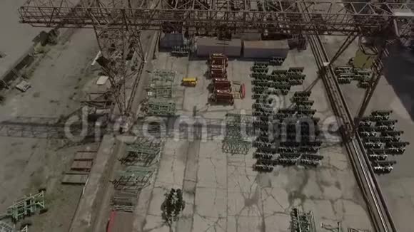 无人驾驶工业巨大的厂房工程室外设备视频的预览图