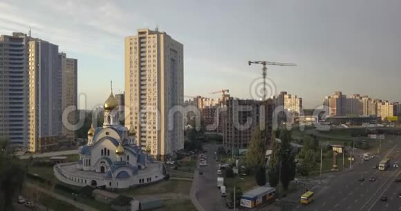 乌克兰基辅市中心的航空交通和地标4k4096x2160像素视频的预览图