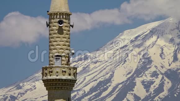 一个尖塔和阿拉拉特山土耳其视频的预览图