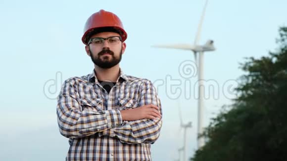 风力发电机发电厂工艺工程师画像视频的预览图