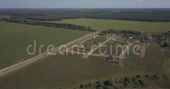 农田上方空中4k4096x2160像素视频的预览图