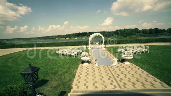 婚礼通道平底锅拍摄1080p25fps视频的预览图