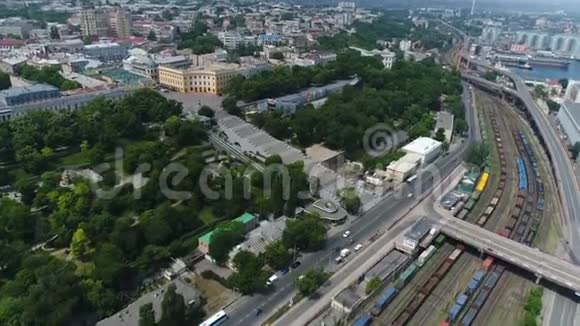 敖德萨乌克兰波坦金楼梯空中勘测视频的预览图